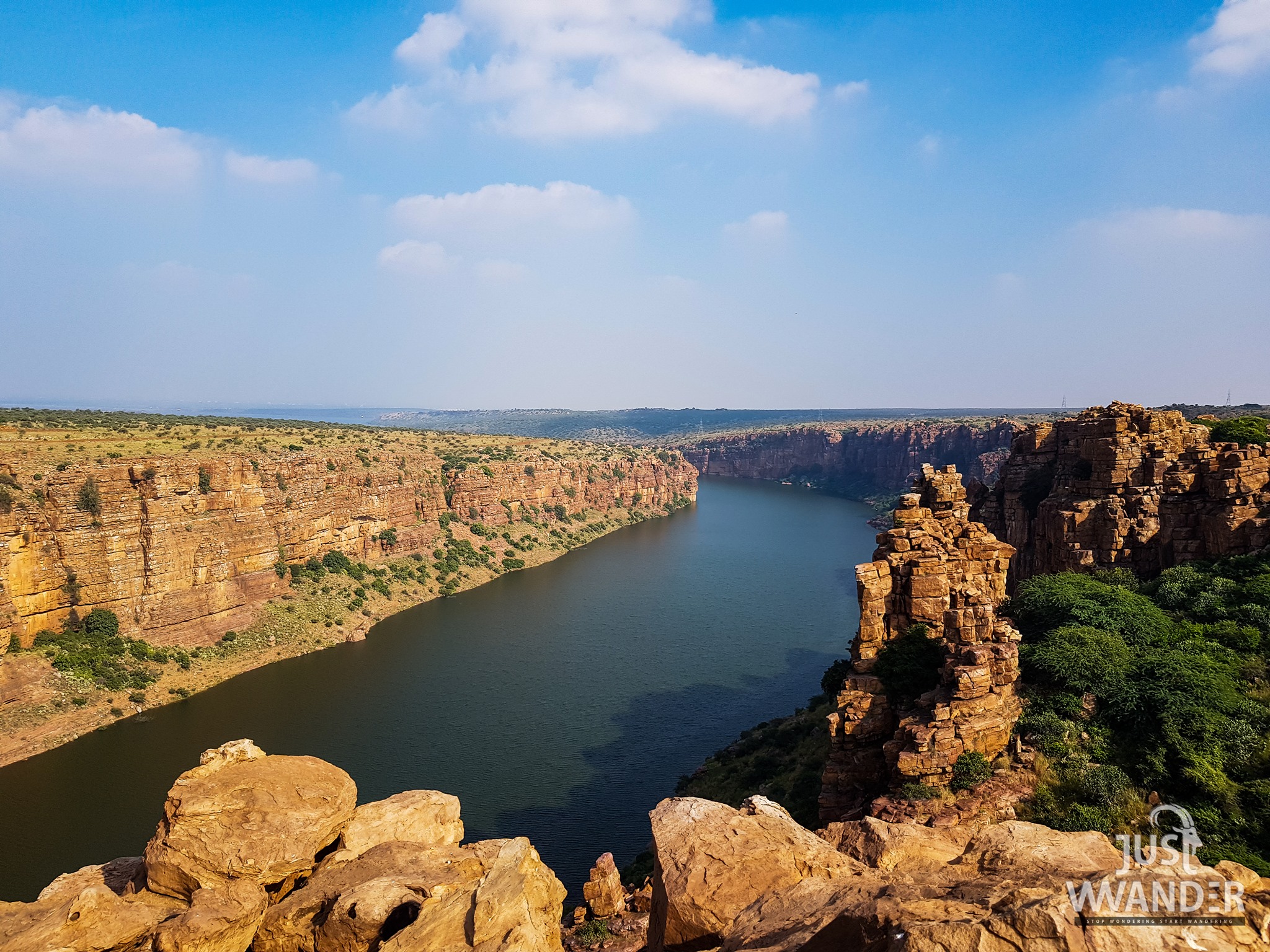 Gandikota camping and Bellum caves